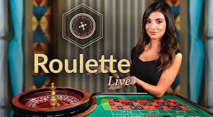 sz777 app live casino table with live dealer baccarat and roulette games